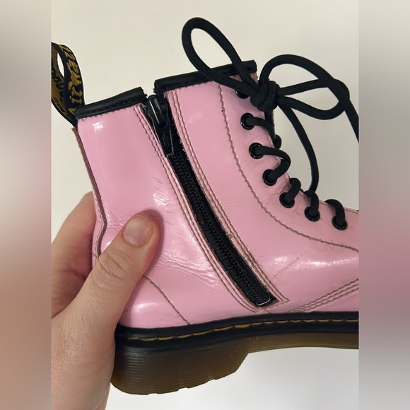Dr Marten Pink Kids Size 2 - Picture 9 of 11